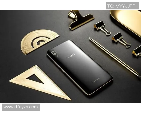 足球球星时尚手环引领潮流风尚 彰显运动与个性结合的完美设计